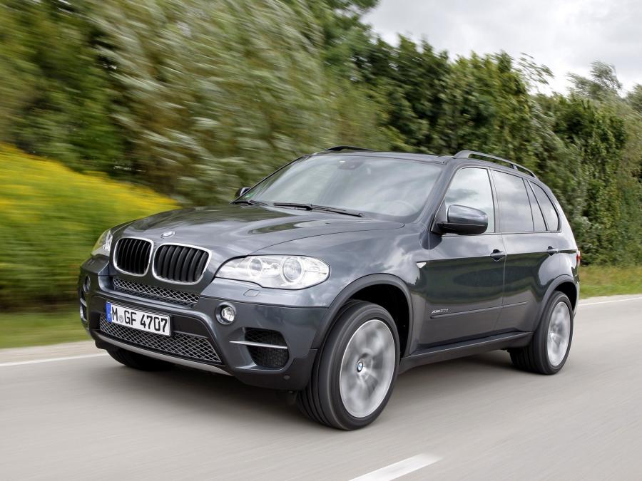  BMW X5 xDrive 3.0d 2011 года  (фото 2 из 15)